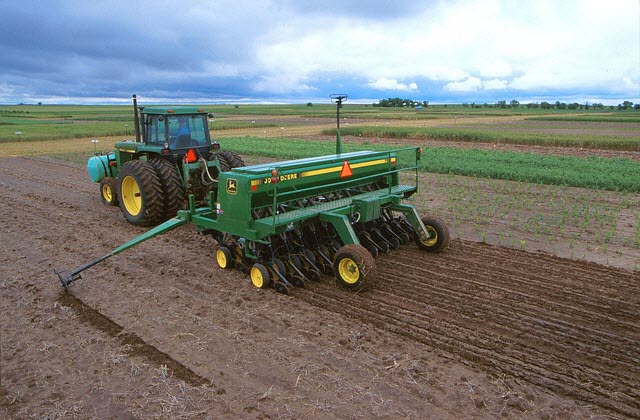 p5-machine-agricole